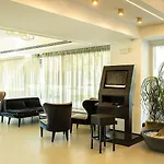 Western Jfk 4*