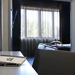 Western Jfk 4*