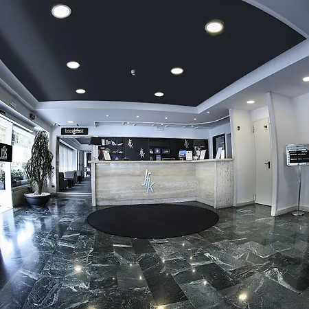 Western Jfk فندق