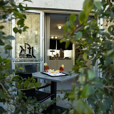 Western Jfk 4* Νάπολη