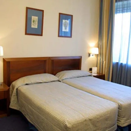 Hotel Western Jfk 4*