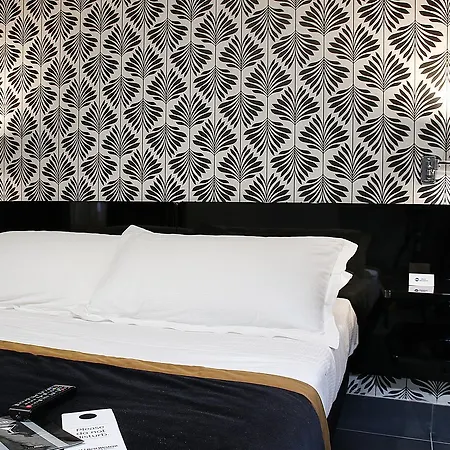 Western Jfk 4* Naples