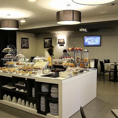 Western Jfk 4* Naples