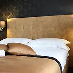 Western Jfk 4* Neapel