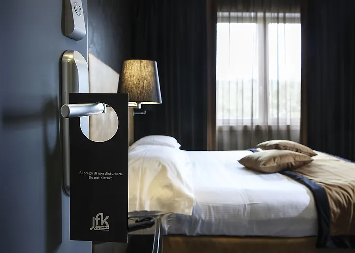 Otel Western Jfk Napoli